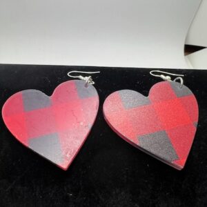 Buffalo Plaid Heart Resin Dangle Earrings